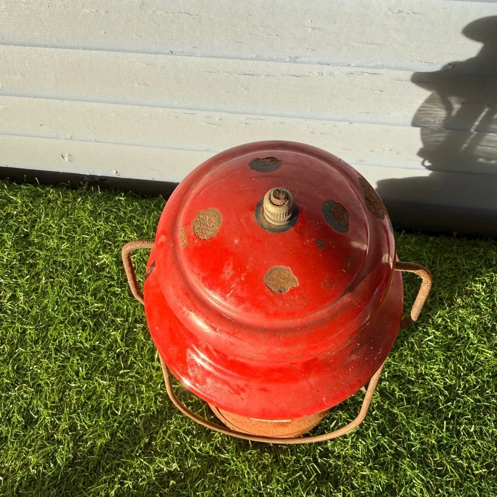 Vtg 1968 Red Coleman Lantern‎ Model 200A Single Mantle Outdoor Camping Untested